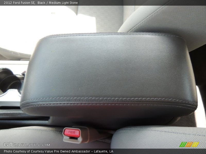 Black / Medium Light Stone 2012 Ford Fusion SE