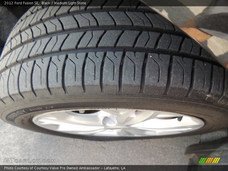 Black / Medium Light Stone 2012 Ford Fusion SE