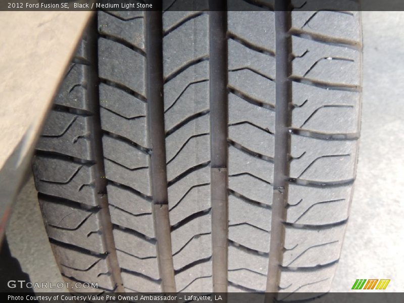 Black / Medium Light Stone 2012 Ford Fusion SE