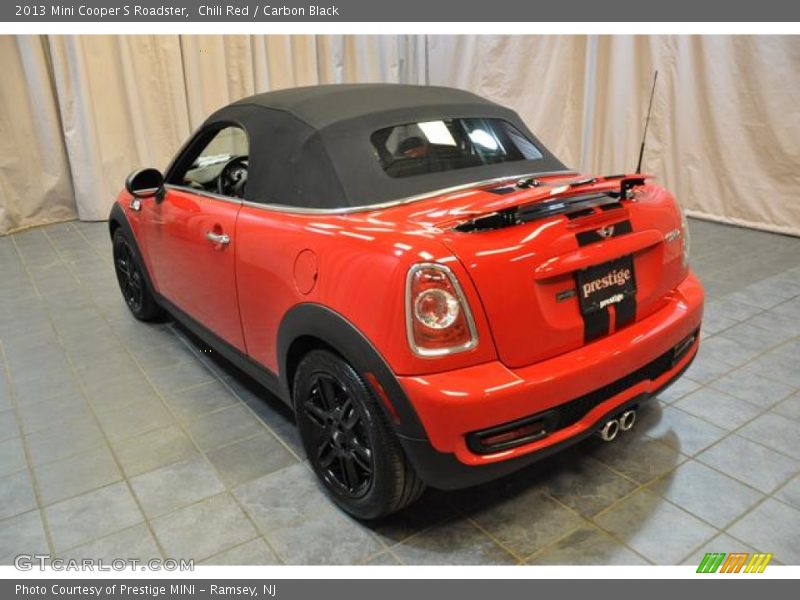 Chili Red / Carbon Black 2013 Mini Cooper S Roadster