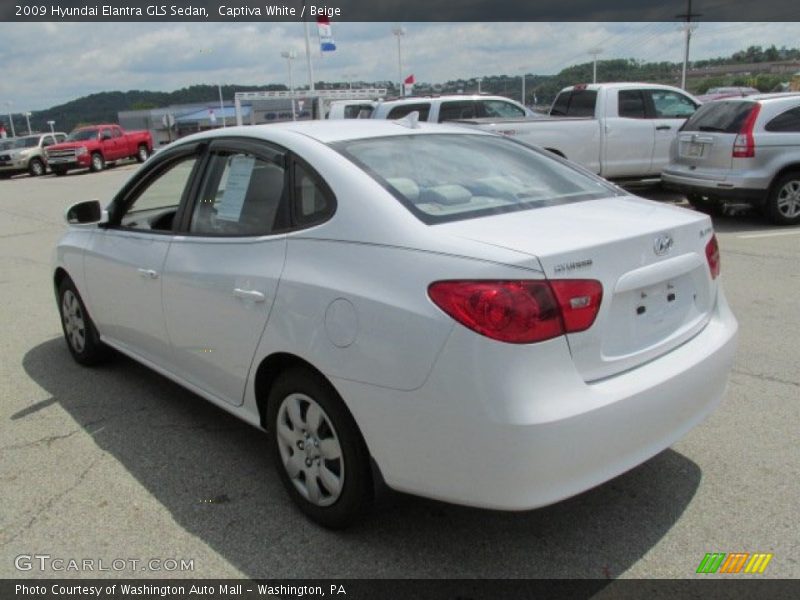 Captiva White / Beige 2009 Hyundai Elantra GLS Sedan