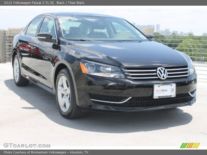Black / Titan Black 2013 Volkswagen Passat 2.5L SE
