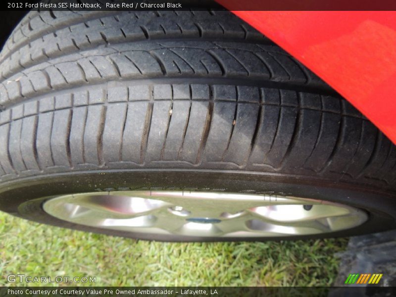 Race Red / Charcoal Black 2012 Ford Fiesta SES Hatchback