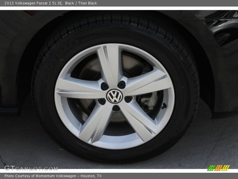 Black / Titan Black 2013 Volkswagen Passat 2.5L SE