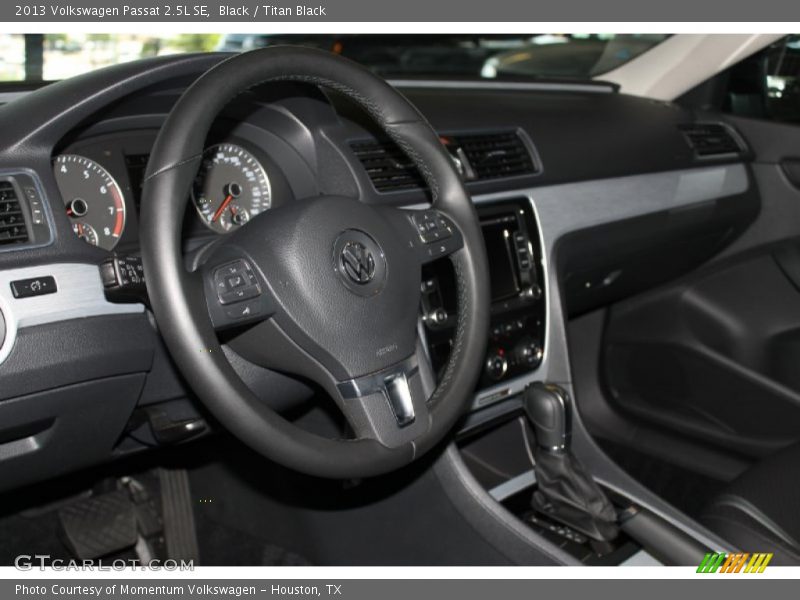 Black / Titan Black 2013 Volkswagen Passat 2.5L SE