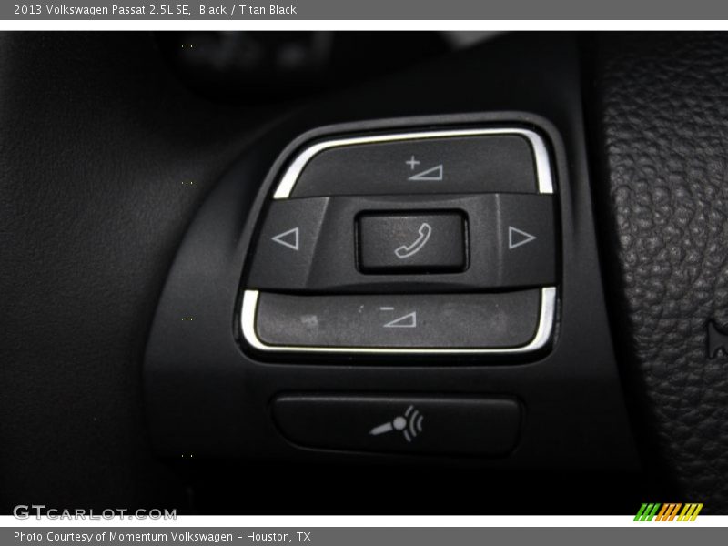 Black / Titan Black 2013 Volkswagen Passat 2.5L SE
