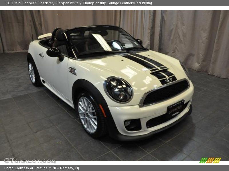 Pepper White / Championship Lounge Leather/Red Piping 2013 Mini Cooper S Roadster