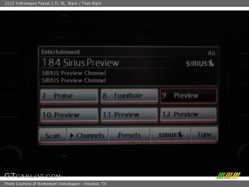 Black / Titan Black 2013 Volkswagen Passat 2.5L SE