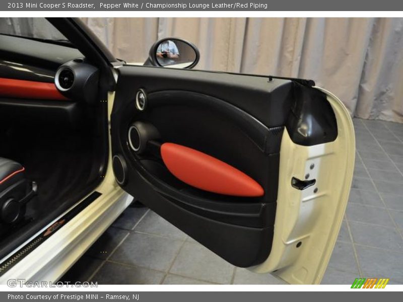 Pepper White / Championship Lounge Leather/Red Piping 2013 Mini Cooper S Roadster