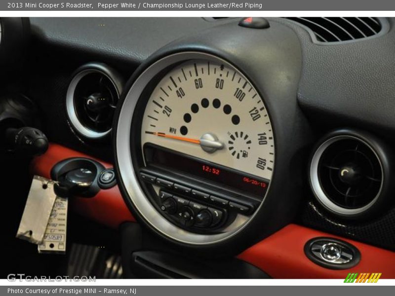 Pepper White / Championship Lounge Leather/Red Piping 2013 Mini Cooper S Roadster