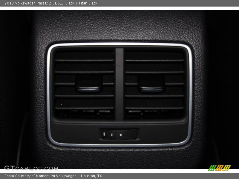 Black / Titan Black 2013 Volkswagen Passat 2.5L SE