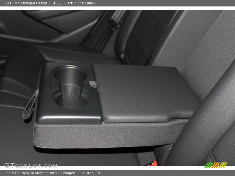 Black / Titan Black 2013 Volkswagen Passat 2.5L SE