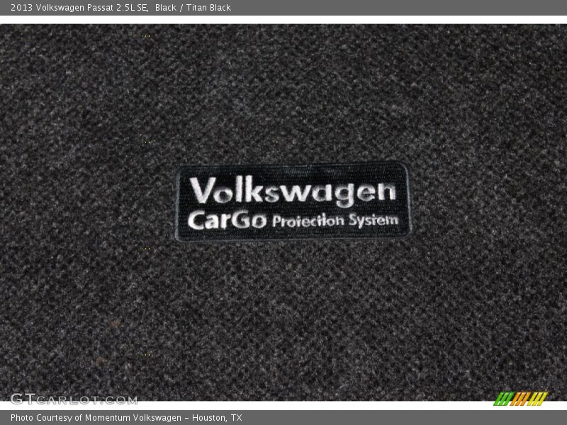 Black / Titan Black 2013 Volkswagen Passat 2.5L SE