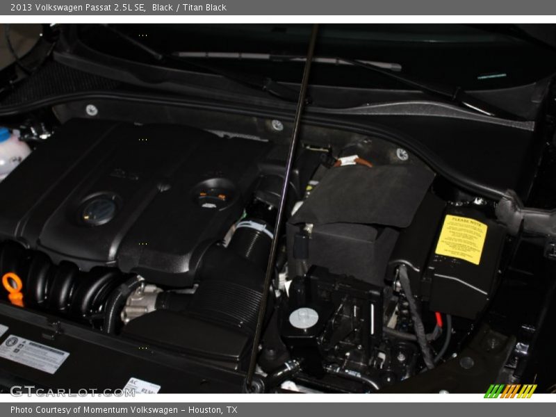 Black / Titan Black 2013 Volkswagen Passat 2.5L SE