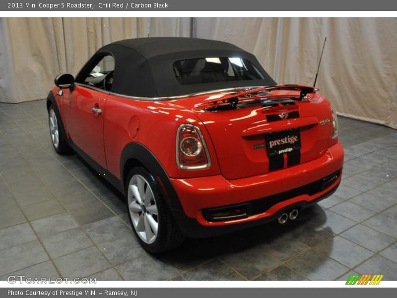 Chili Red / Carbon Black 2013 Mini Cooper S Roadster