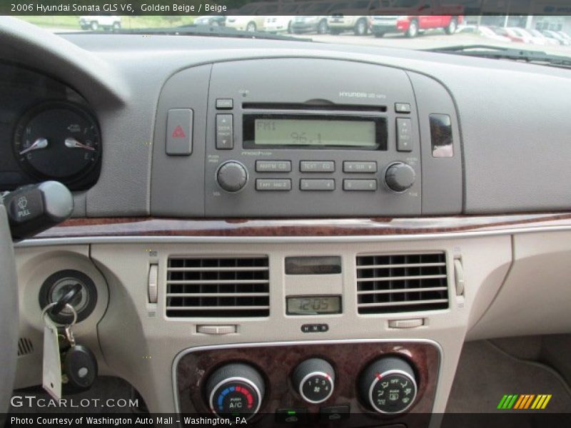 Golden Beige / Beige 2006 Hyundai Sonata GLS V6