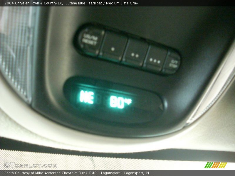 Butane Blue Pearlcoat / Medium Slate Gray 2004 Chrysler Town & Country LX