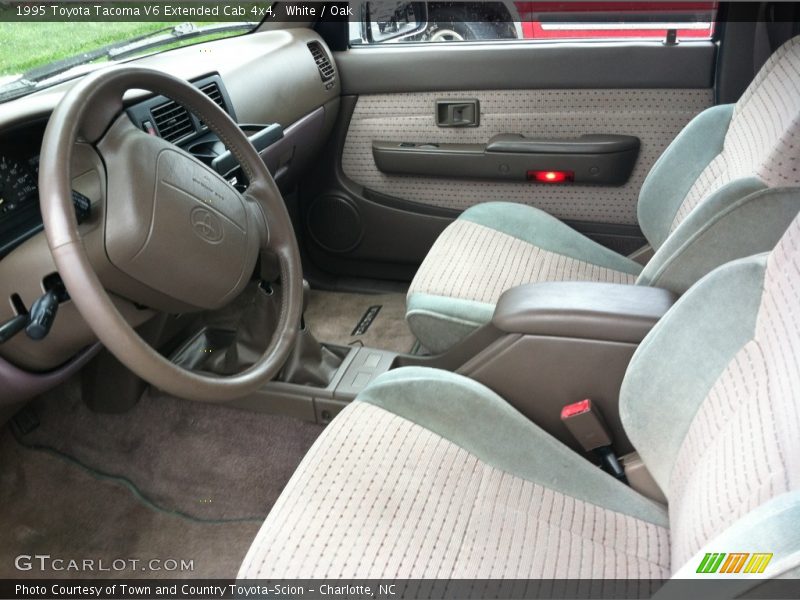  1995 Tacoma V6 Extended Cab 4x4 Oak Interior