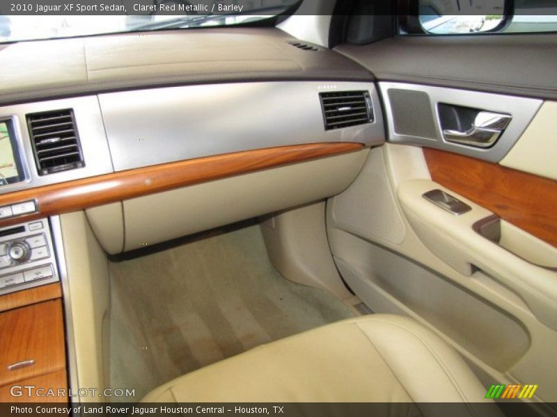 Claret Red Metallic / Barley 2010 Jaguar XF Sport Sedan