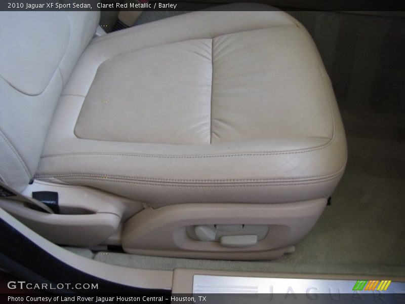 Claret Red Metallic / Barley 2010 Jaguar XF Sport Sedan