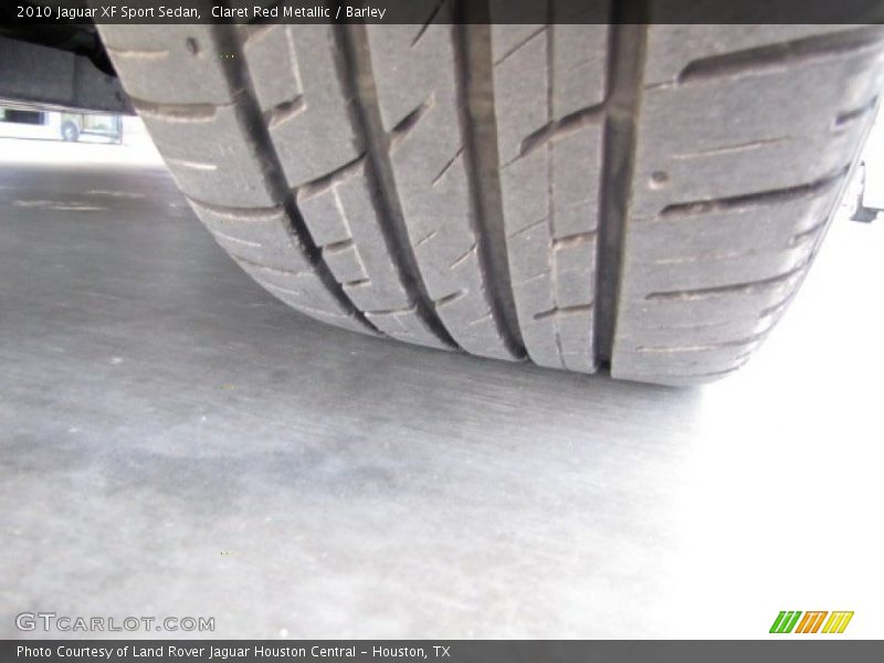 Claret Red Metallic / Barley 2010 Jaguar XF Sport Sedan