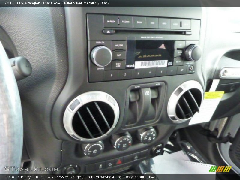 Billet Silver Metallic / Black 2013 Jeep Wrangler Sahara 4x4