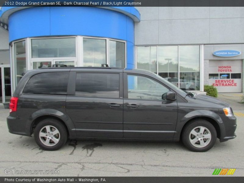 Dark Charcoal Pearl / Black/Light Graystone 2012 Dodge Grand Caravan SE