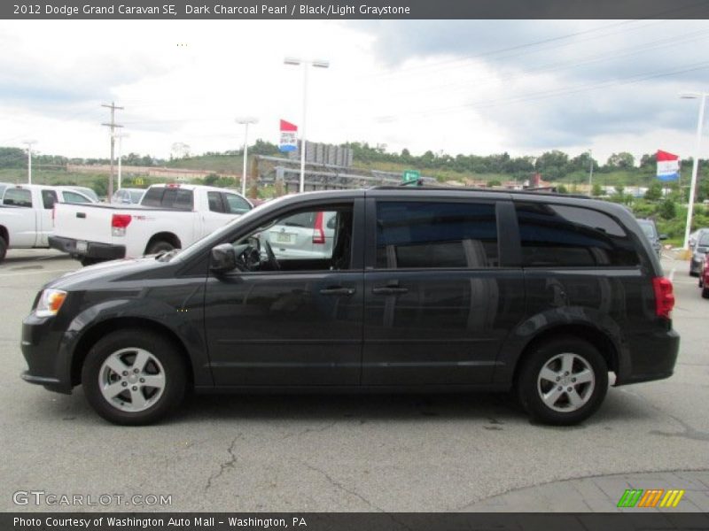 Dark Charcoal Pearl / Black/Light Graystone 2012 Dodge Grand Caravan SE