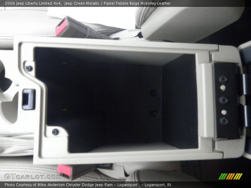 Jeep Green Metallic / Pastel Pebble Beige Mckinley Leather 2009 Jeep Liberty Limited 4x4