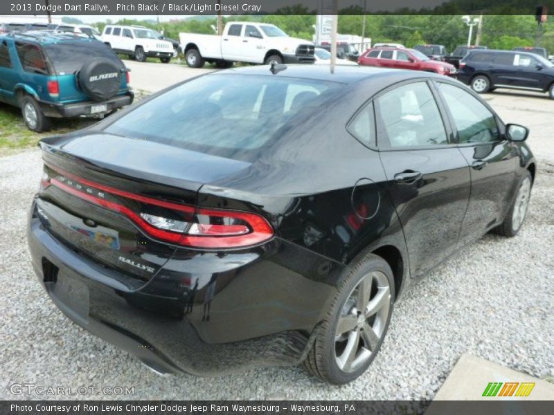 Pitch Black / Black/Light Diesel Gray 2013 Dodge Dart Rallye