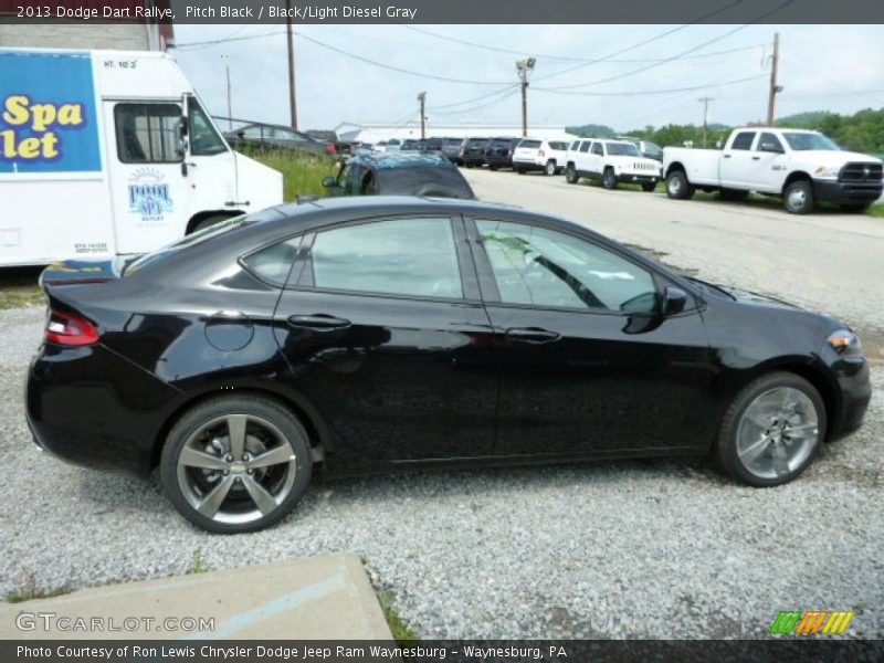 Pitch Black / Black/Light Diesel Gray 2013 Dodge Dart Rallye