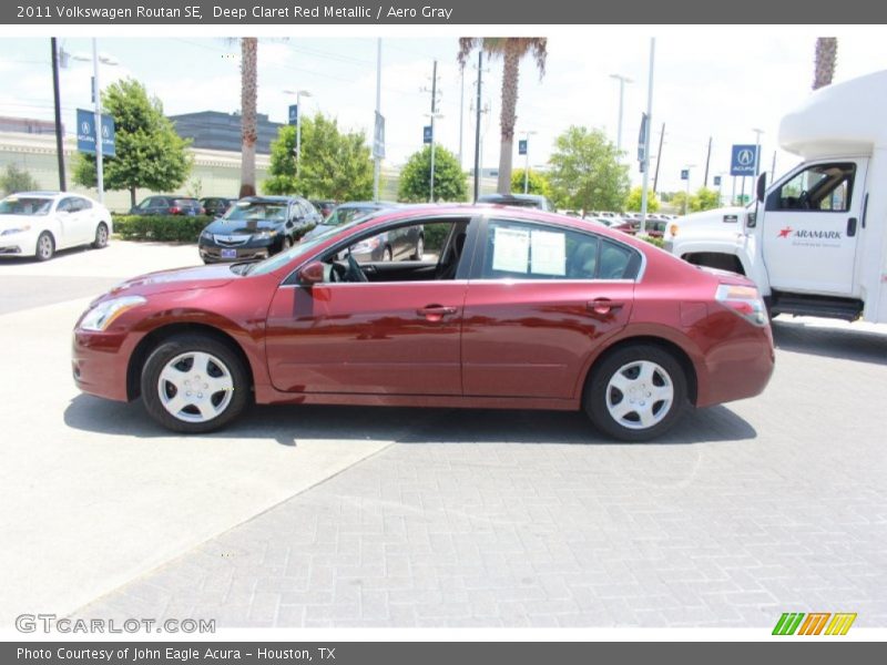 Deep Claret Red Metallic / Aero Gray 2011 Volkswagen Routan SE