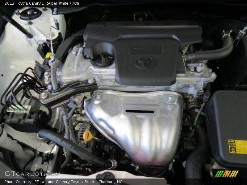 Super White / Ash 2013 Toyota Camry L