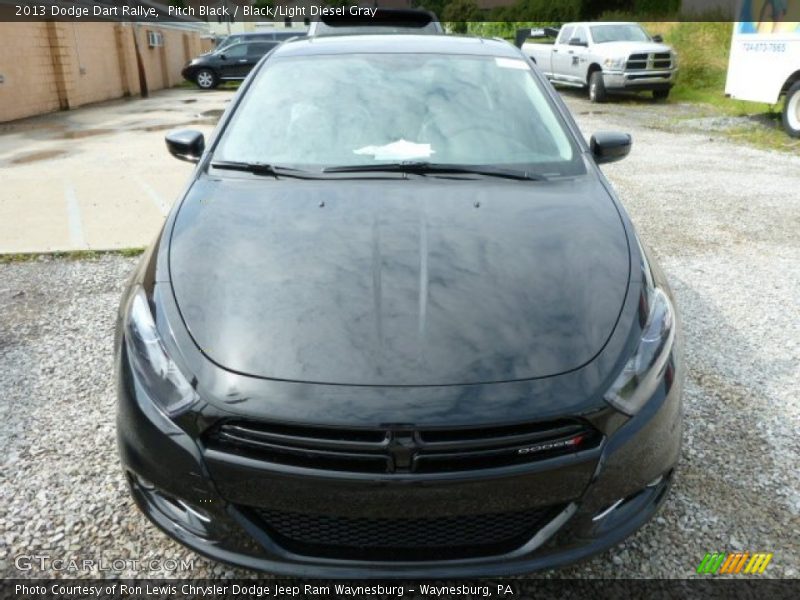 Pitch Black / Black/Light Diesel Gray 2013 Dodge Dart Rallye