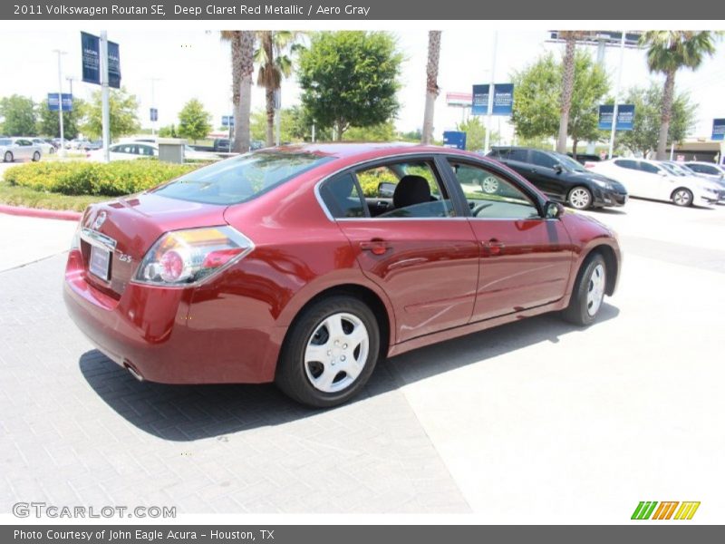 Deep Claret Red Metallic / Aero Gray 2011 Volkswagen Routan SE