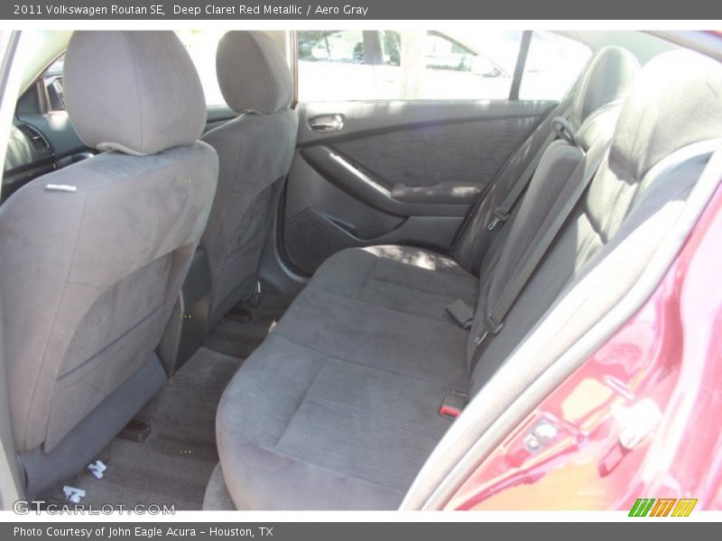 Deep Claret Red Metallic / Aero Gray 2011 Volkswagen Routan SE