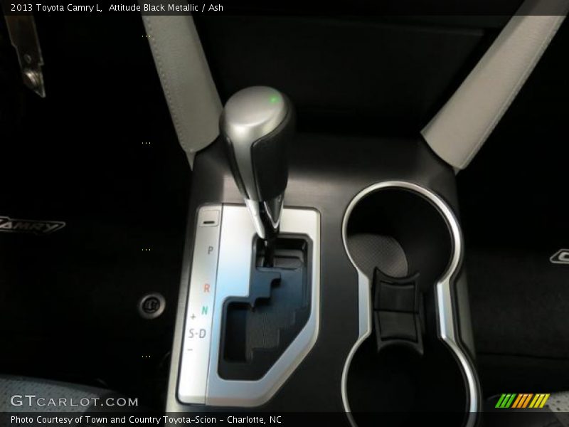 Attitude Black Metallic / Ash 2013 Toyota Camry L