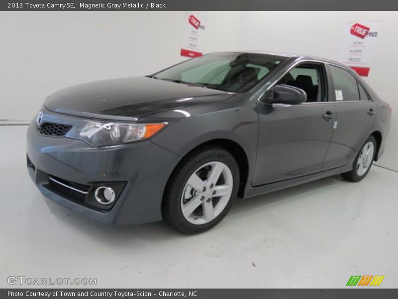 Magnetic Gray Metallic / Black 2013 Toyota Camry SE
