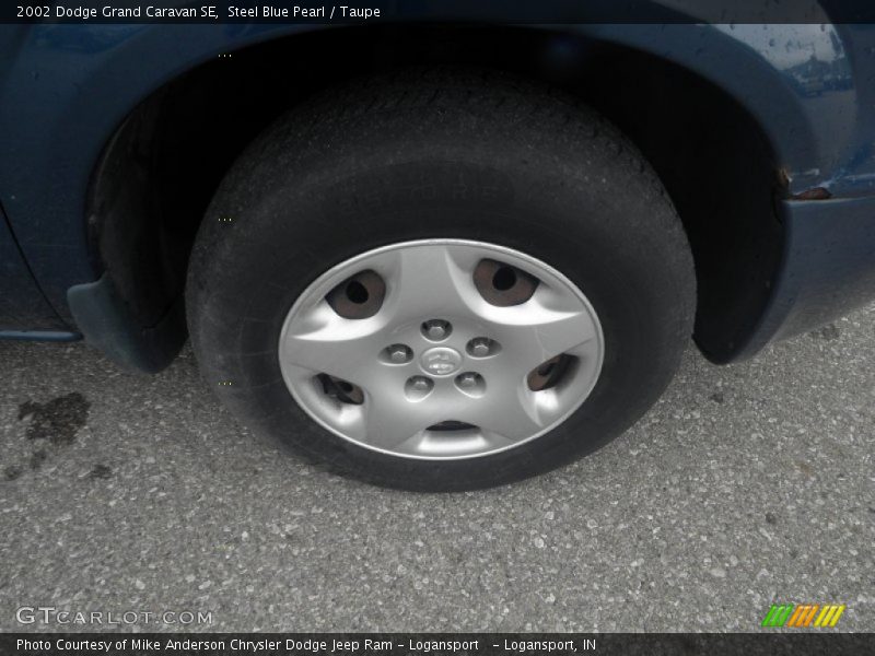 Steel Blue Pearl / Taupe 2002 Dodge Grand Caravan SE