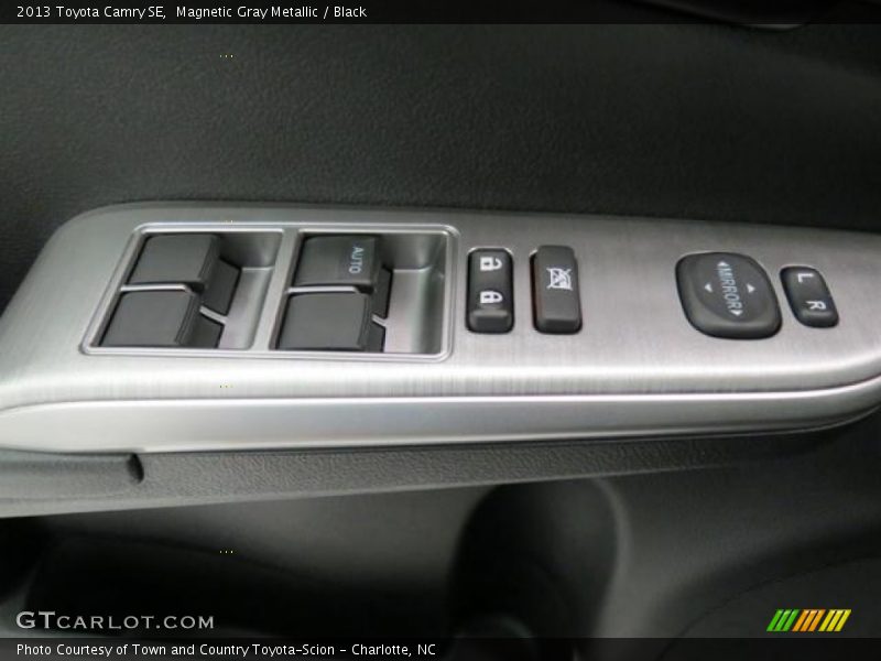 Magnetic Gray Metallic / Black 2013 Toyota Camry SE