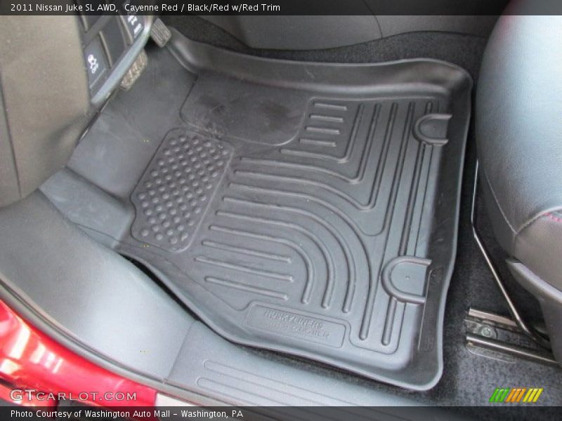 Cayenne Red / Black/Red w/Red Trim 2011 Nissan Juke SL AWD