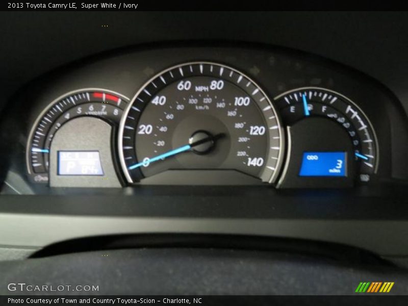 Super White / Ivory 2013 Toyota Camry LE