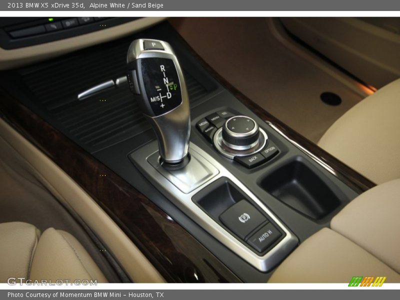 Alpine White / Sand Beige 2013 BMW X5 xDrive 35d