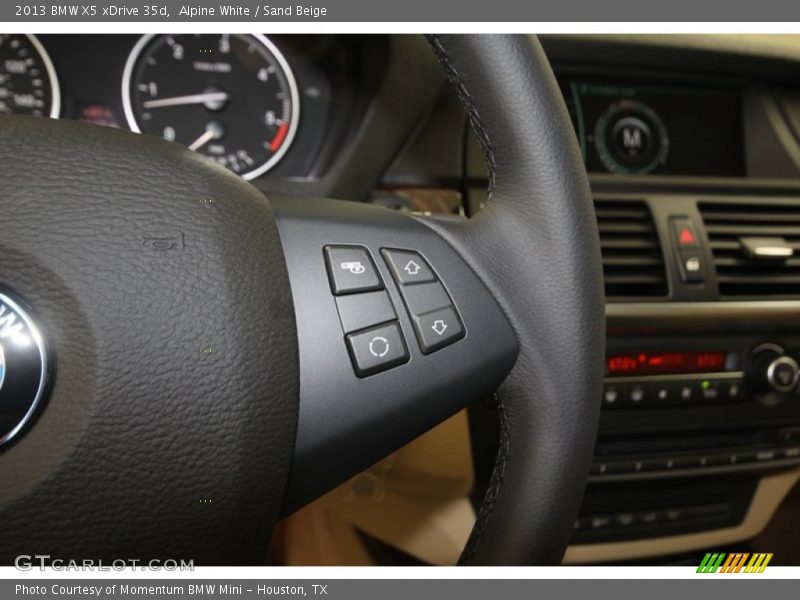 Alpine White / Sand Beige 2013 BMW X5 xDrive 35d