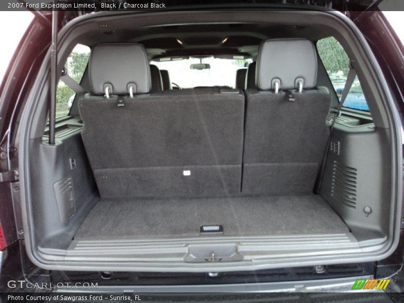  2007 Expedition Limited Trunk