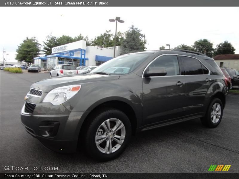Front 3/4 View of 2013 Equinox LT