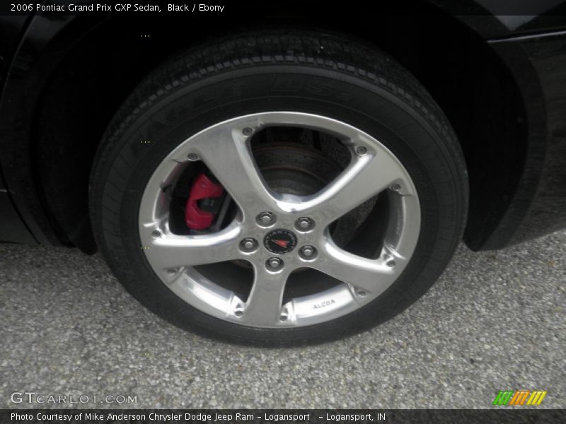 2006 Grand Prix GXP Sedan Wheel