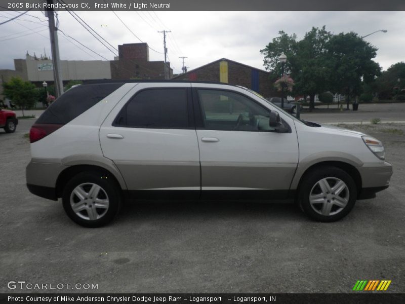 Frost White / Light Neutral 2005 Buick Rendezvous CX