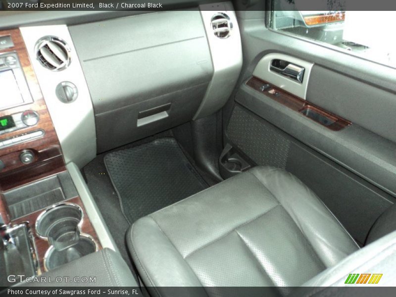Black / Charcoal Black 2007 Ford Expedition Limited