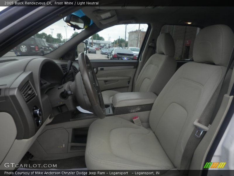 Frost White / Light Neutral 2005 Buick Rendezvous CX